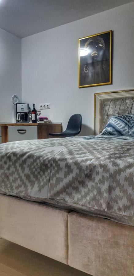 Identity By Nights & Smiles Apartment Tuzla Exterior photo